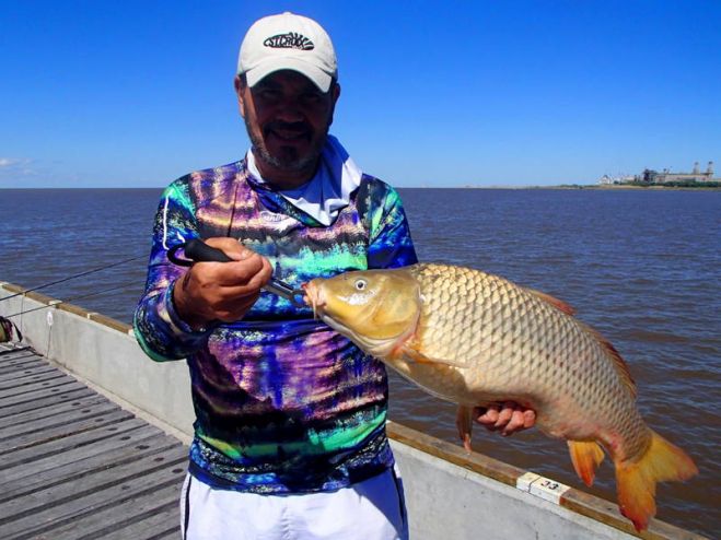 "Generoso Río de la Plata". Nota en Pescadores en la red.